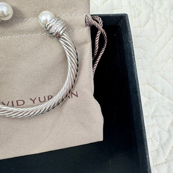 David Yurman Cable Classics Pearls and Diamonds 7mm Cable Cuff Bracelet - Picture 5 of 6